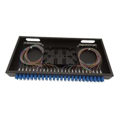 Pannello patch in fibra ottica per montaggio a parete FTTH ODF 48 fibre con trecce accoppiatore duplex LC