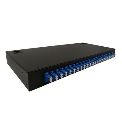 Pannello patch in fibra ottica per montaggio a parete FTTH ODF 48 fibre con trecce accoppiatore duplex LC